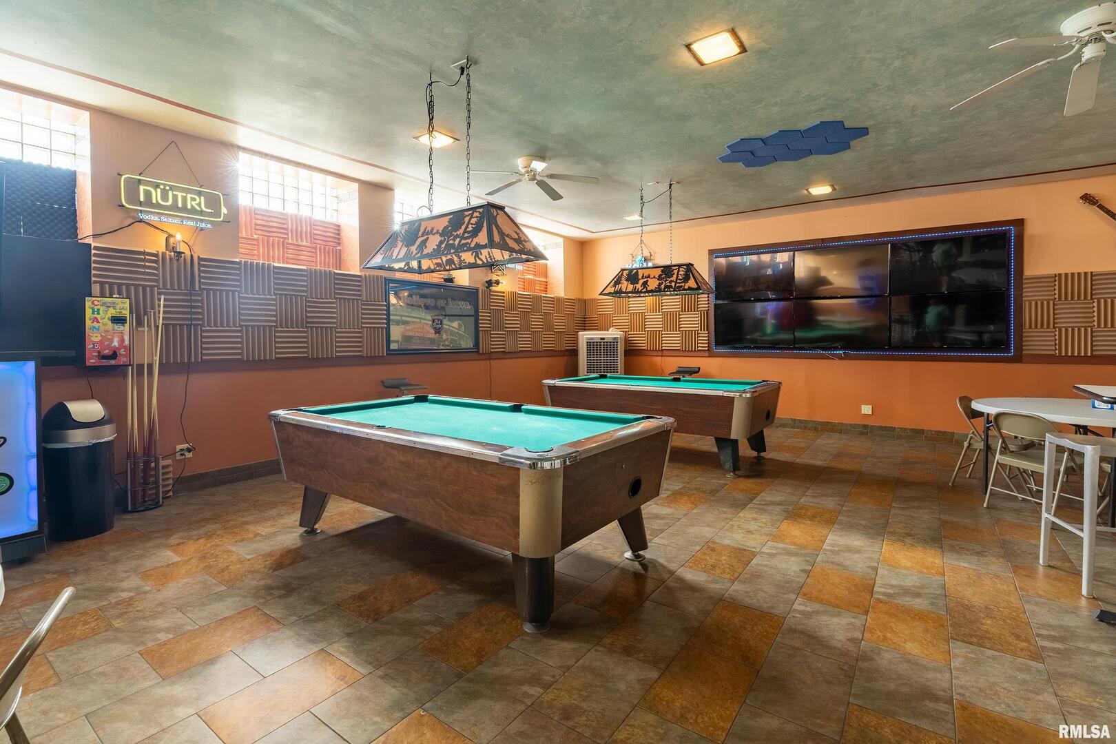 1329 Walnut Street Property Photo 47