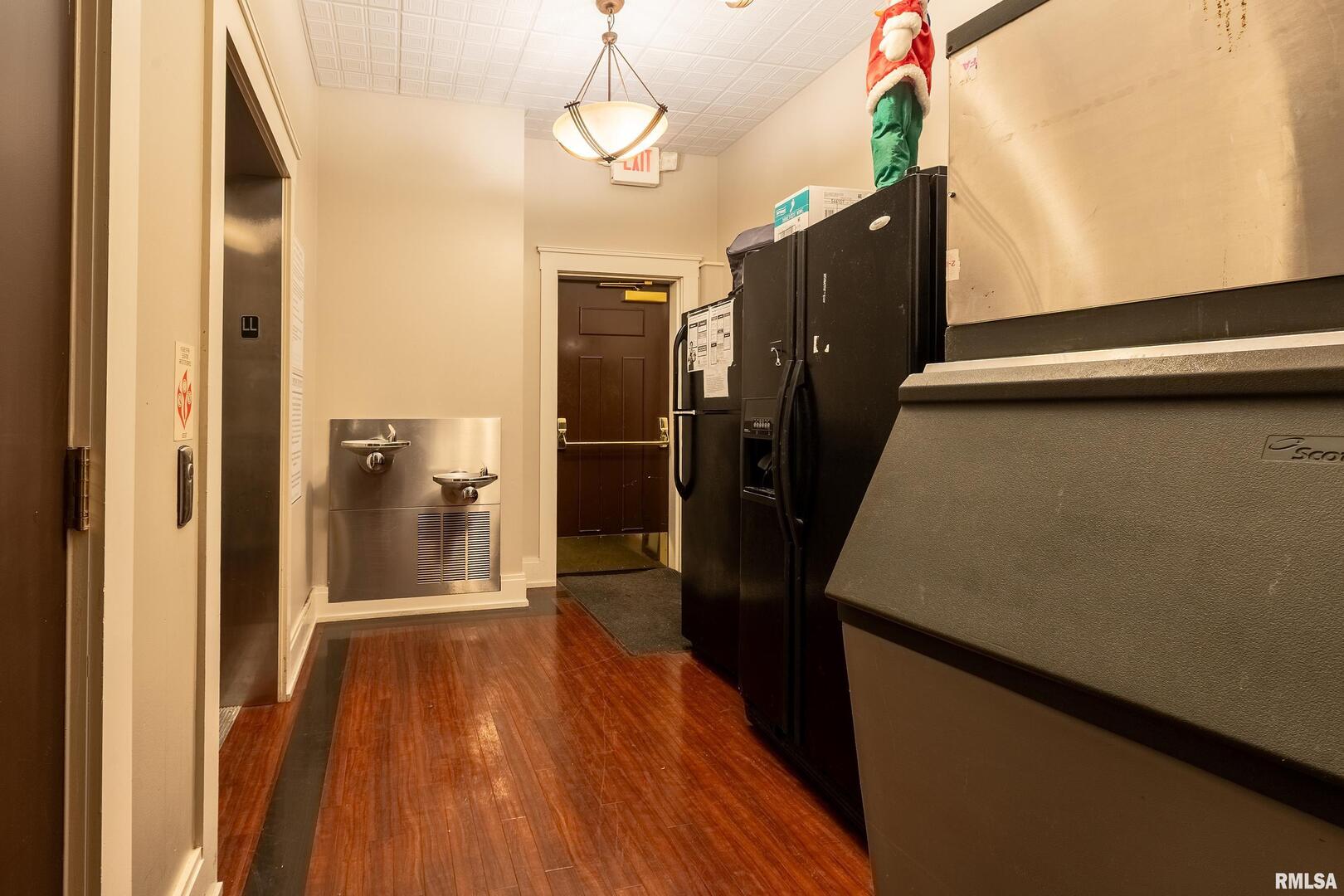 1329 Walnut Street Property Photo 55