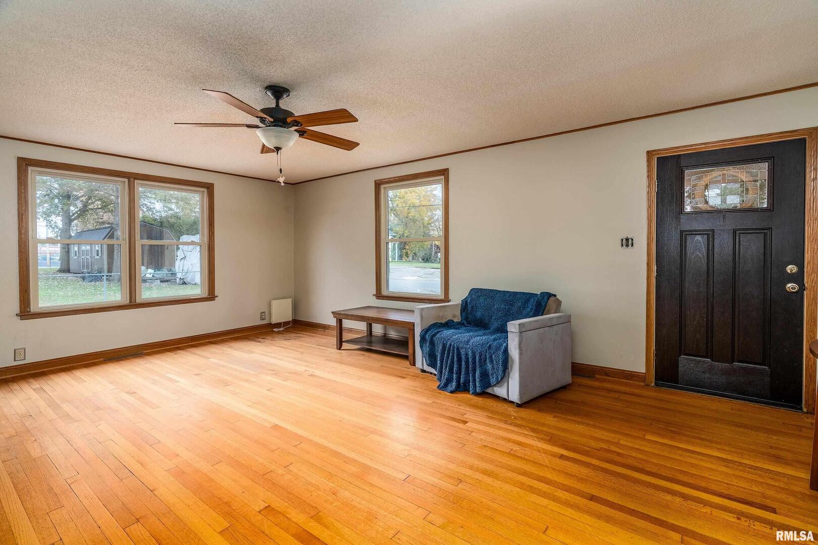 306 S Madison Street Property Photo 8