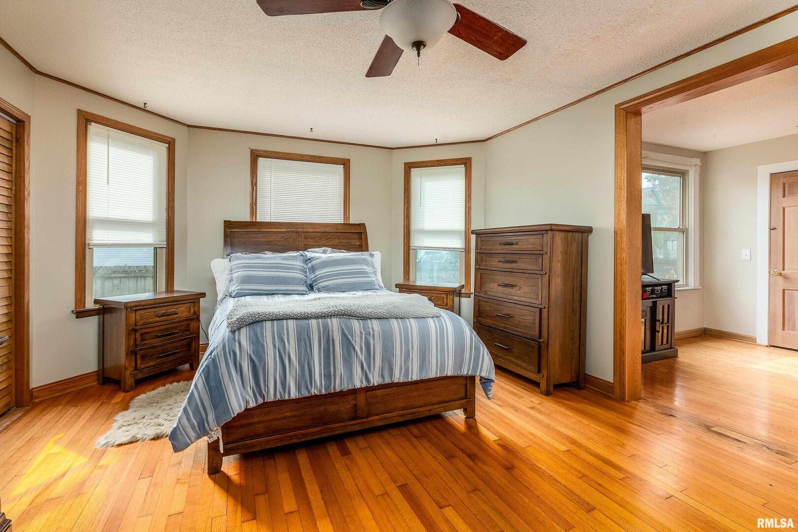 306 S Madison Street Property Photo 15