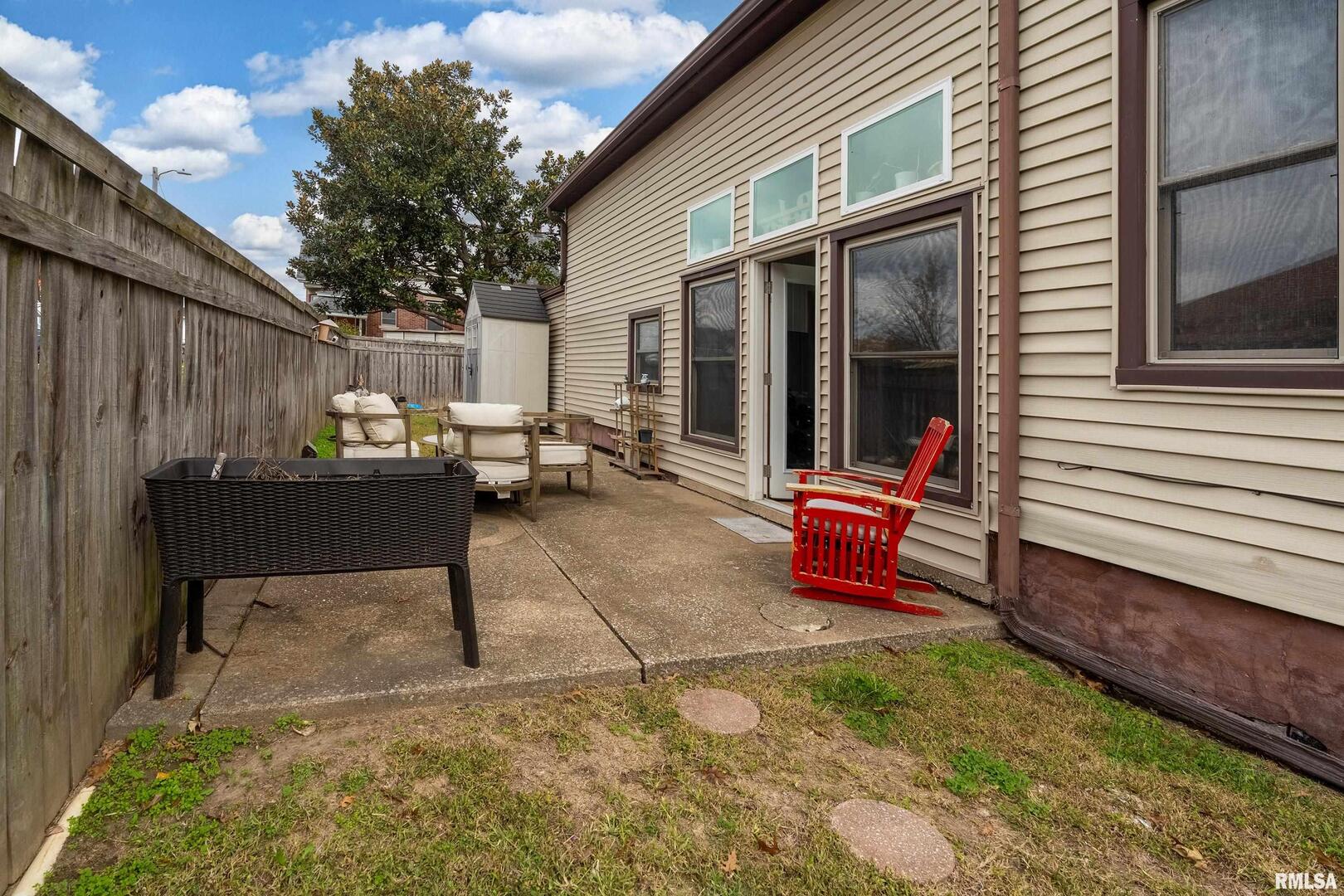 306 S Madison Street Property Photo 31