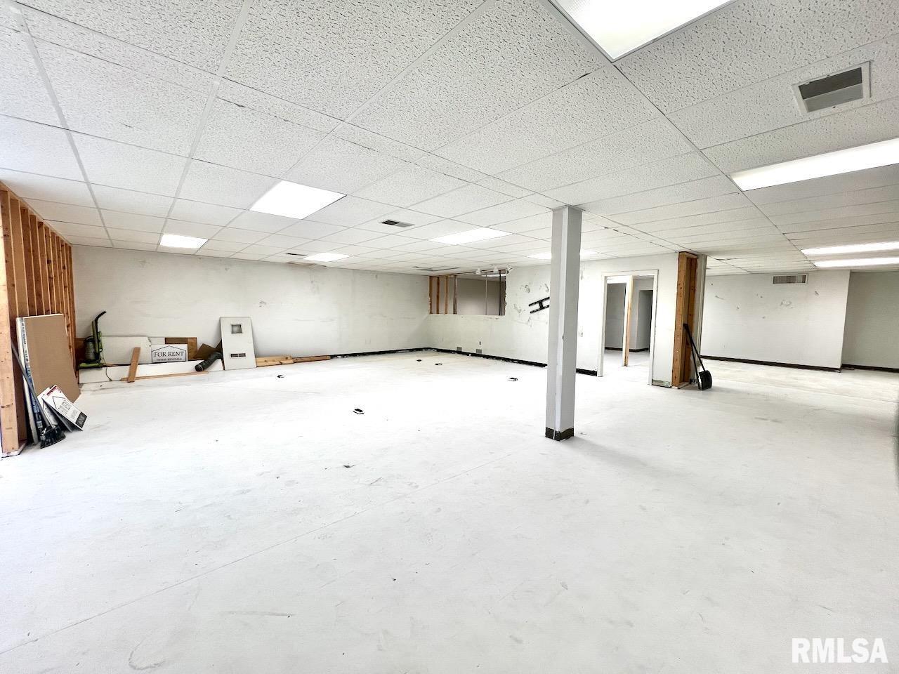 718 S Illinois Avenue Property Photo 11