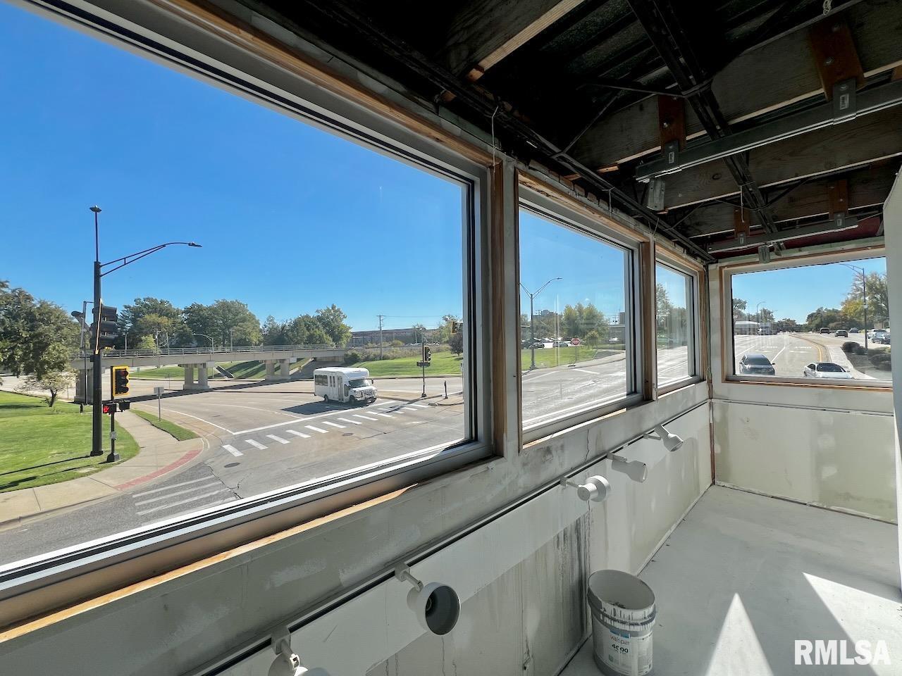 718 S Illinois Avenue Property Photo 28