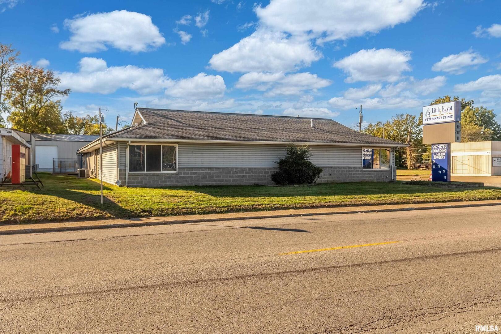 602 S Court Street Property Photo 42