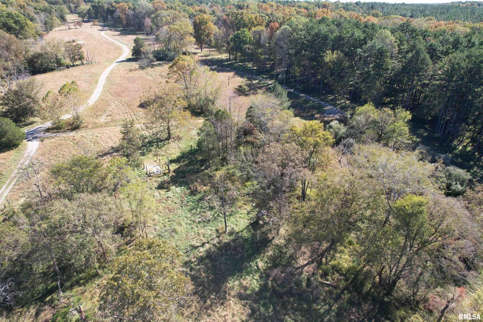 000 Lusk Road Property Photo 4