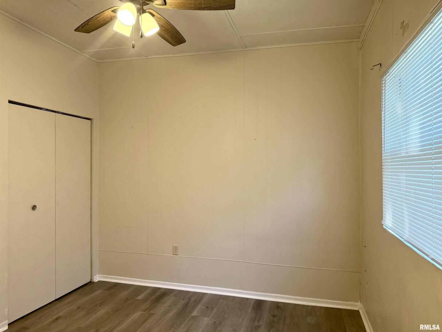 1103 W Boulevard St Street A & B Property Photo 20