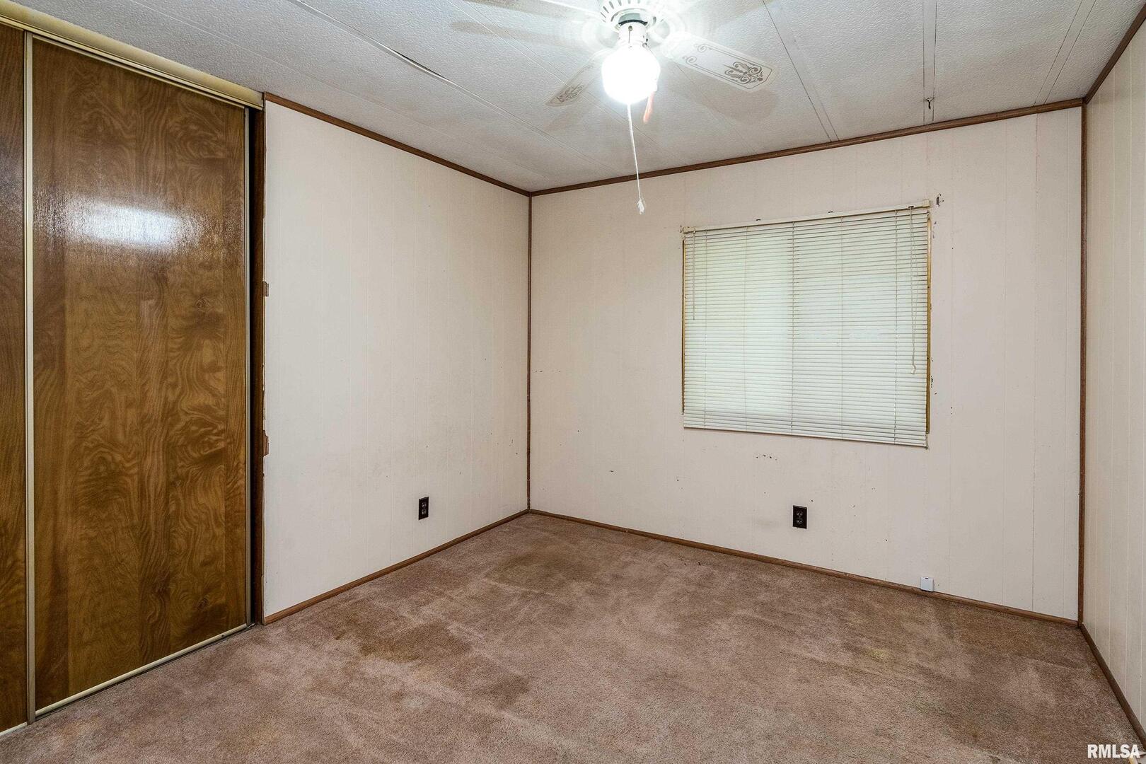 208 W Pennsylvania Avenue Property Photo 23