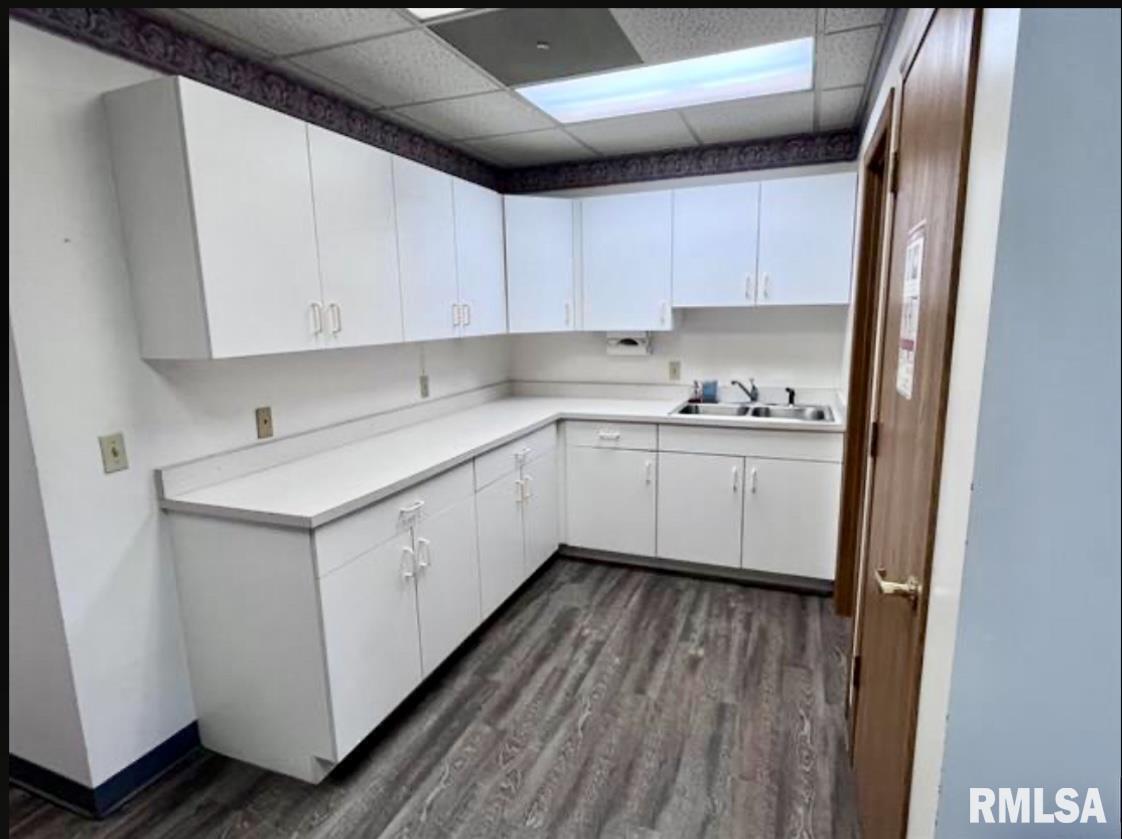 1009 S 42nd Street Suite 1 Property Photo 10
