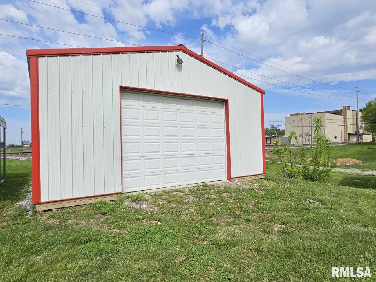 314 S 5th Street Property Photo 10