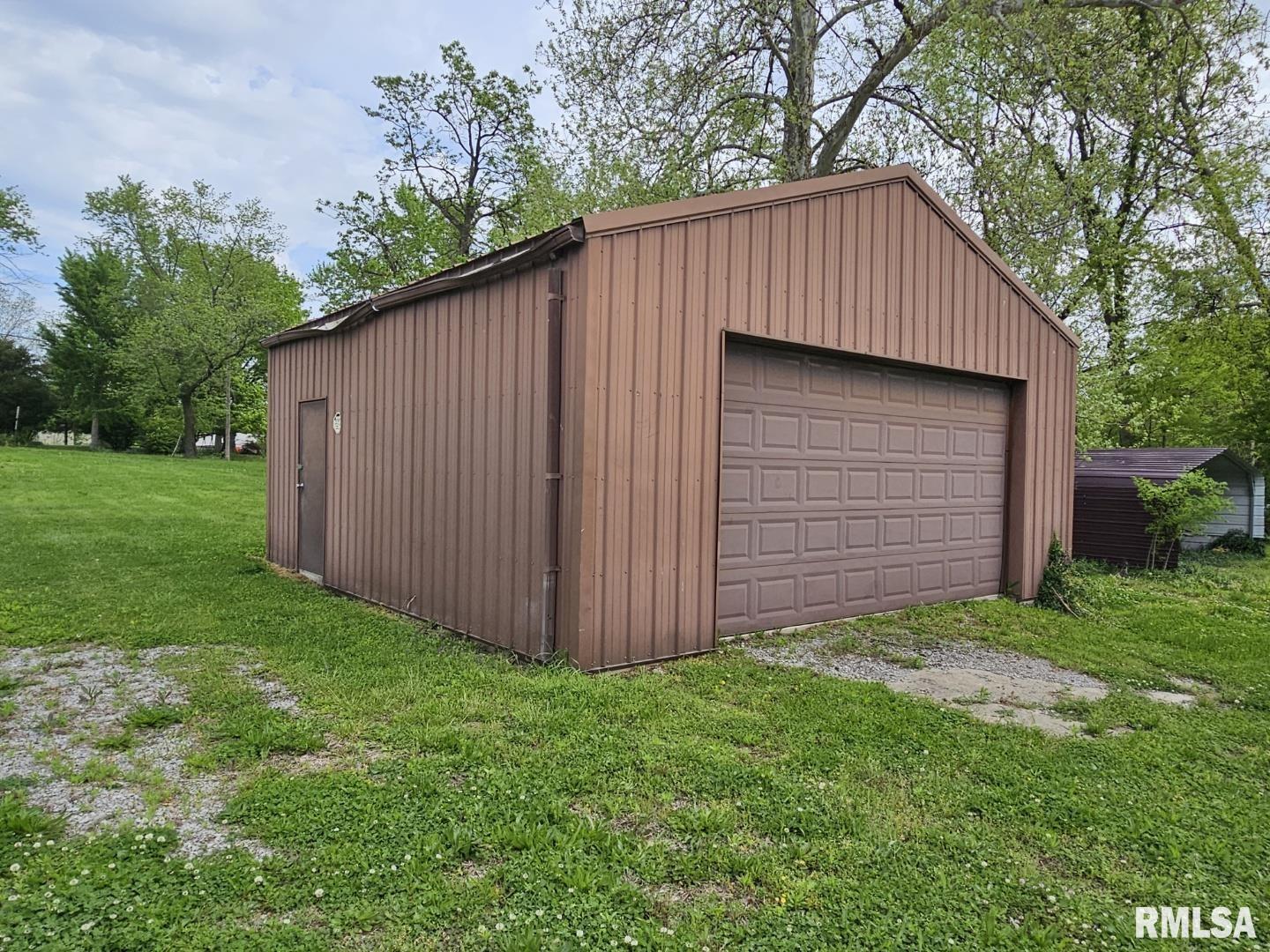 314 S 5th Street Property Photo 11
