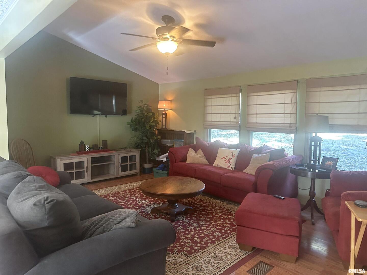 138 Worthen Road Property Photo 3