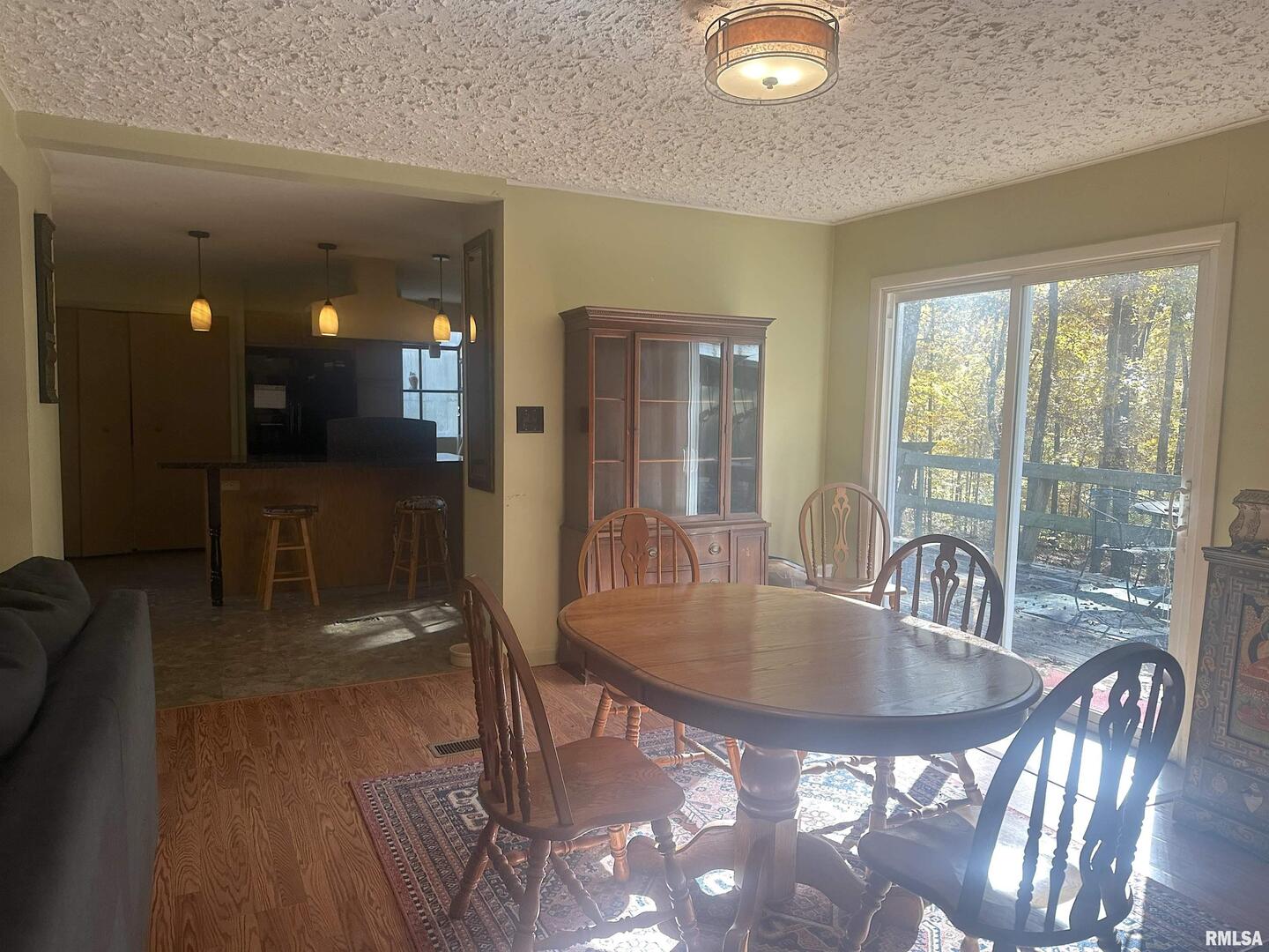 138 Worthen Road Property Photo 5