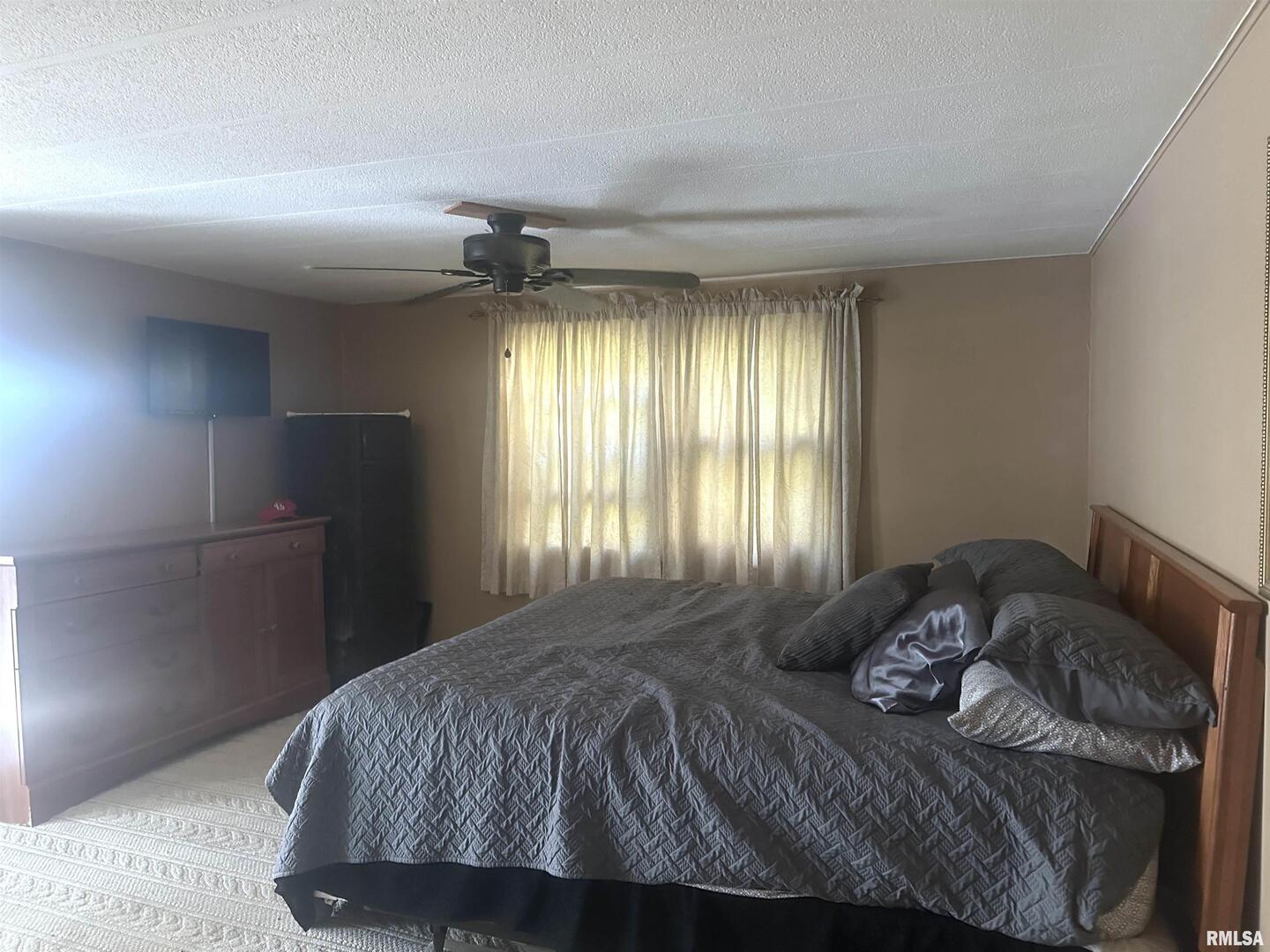 138 Worthen Road Property Photo 9