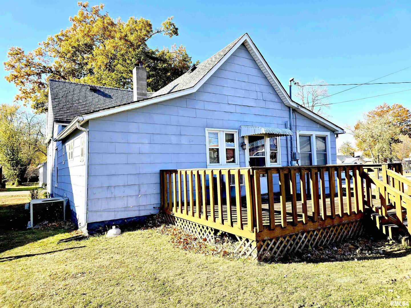 900 S 16th Street Property Photo 5
