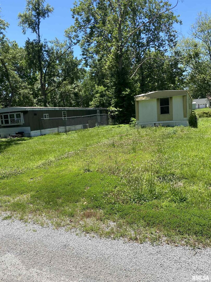 101 Poplar Street Property Photo 6