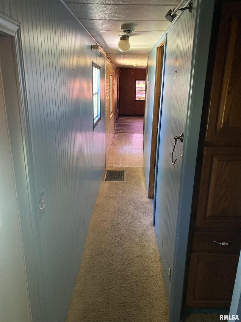 101 Poplar Street Property Photo 10