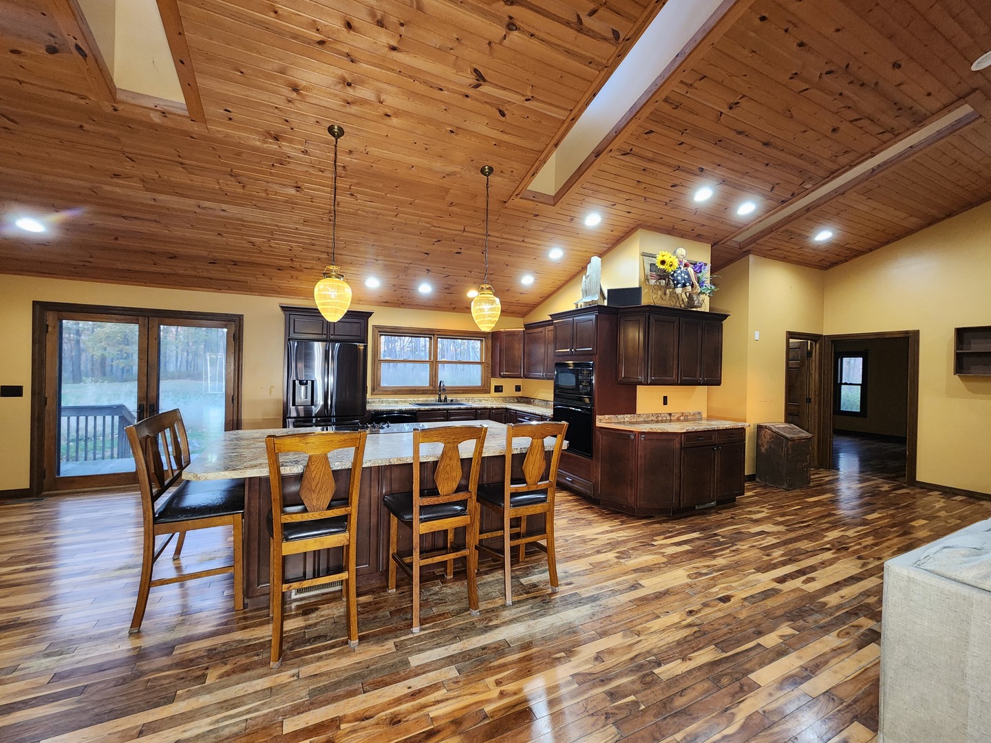 253 Ween Road Property Photo 5