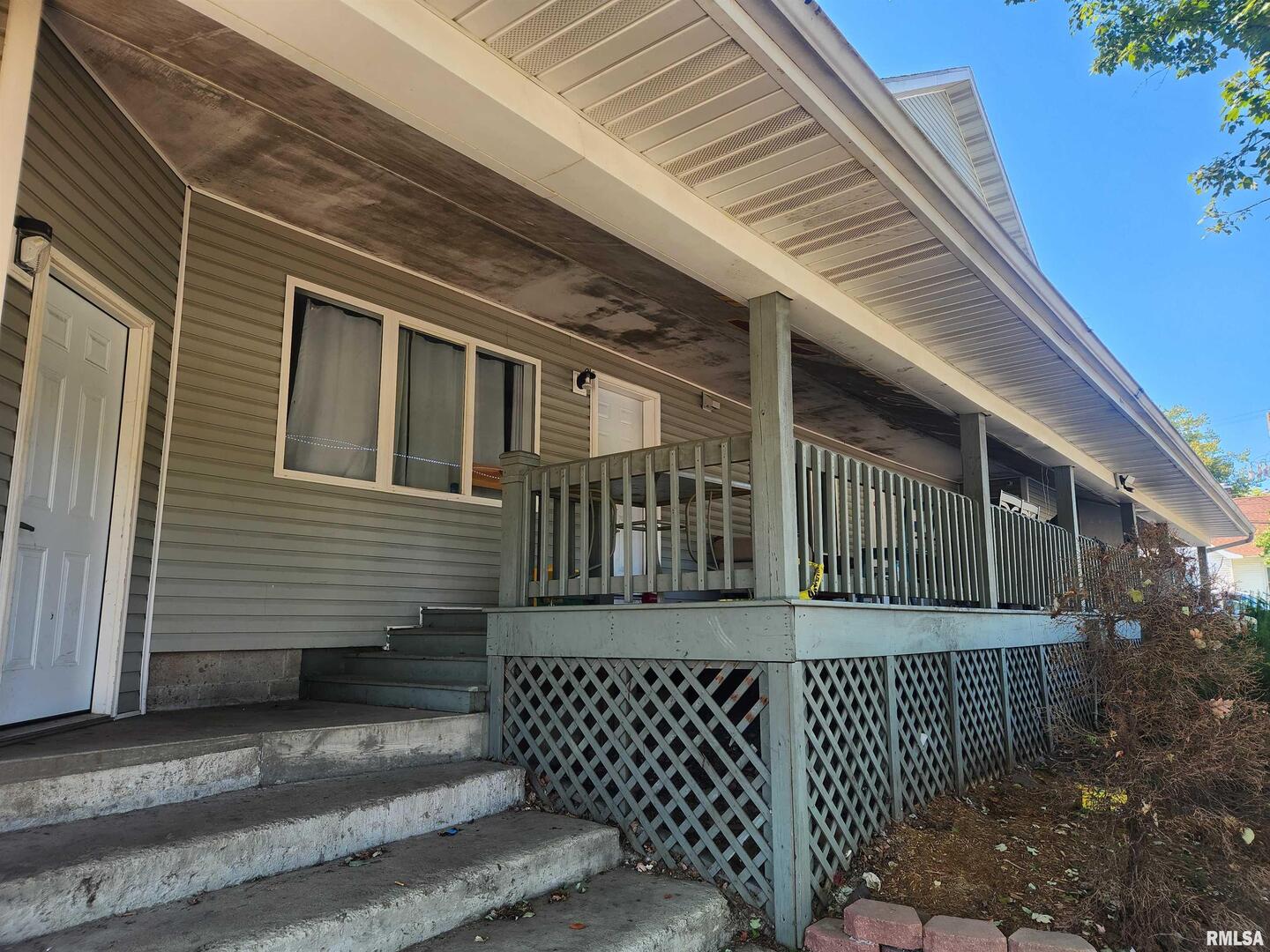 502 S University Avenue Property Photo 8