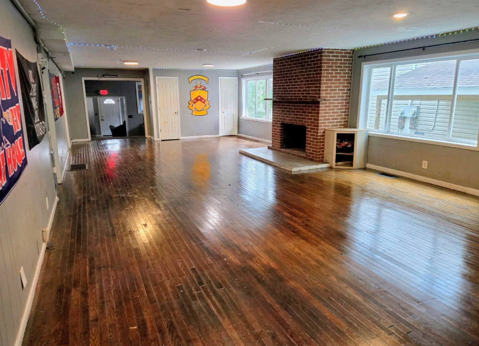 502 S University Avenue Property Photo 37