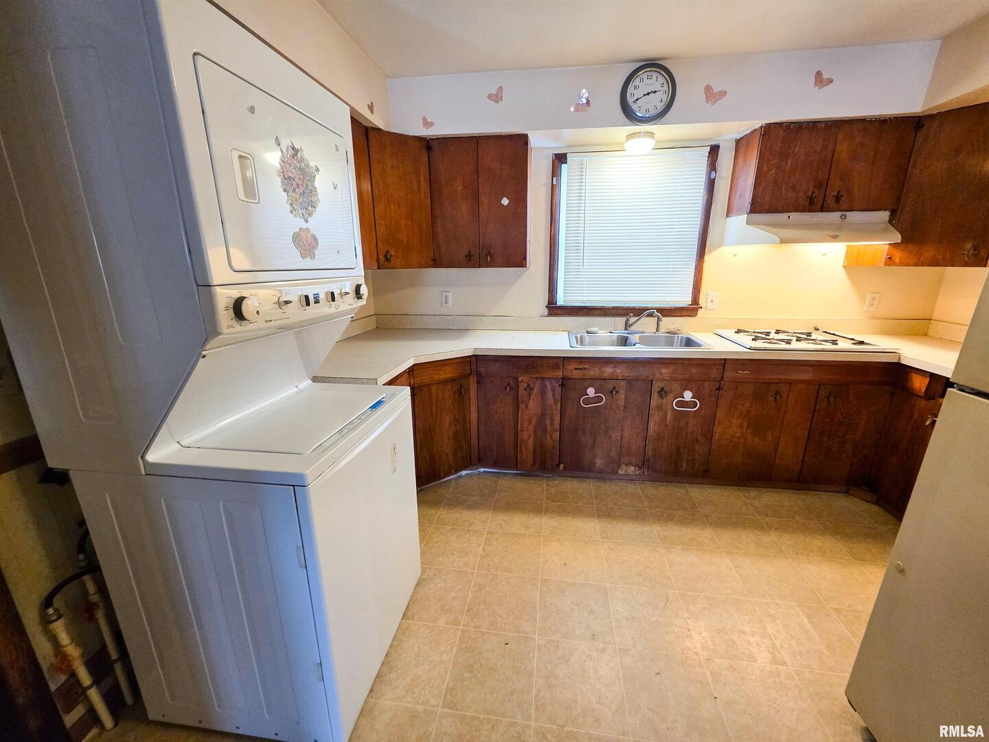 103 Watkins Street Property Photo 42