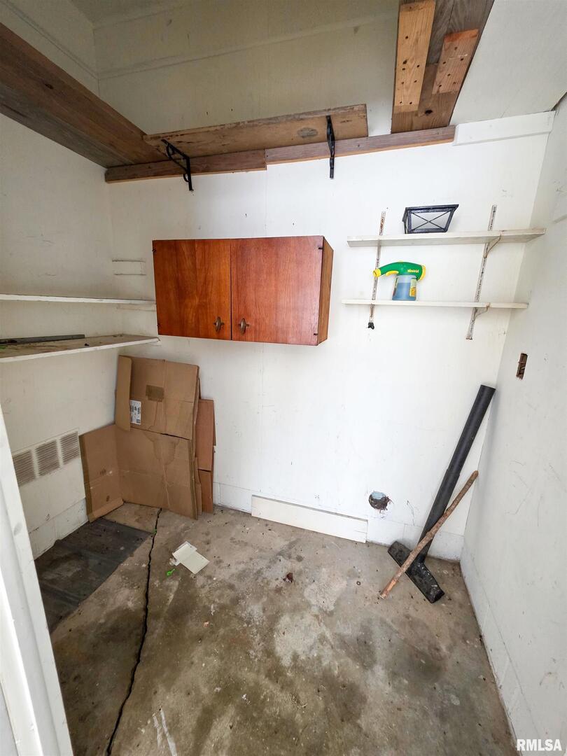 103 Watkins Street Property Photo 79