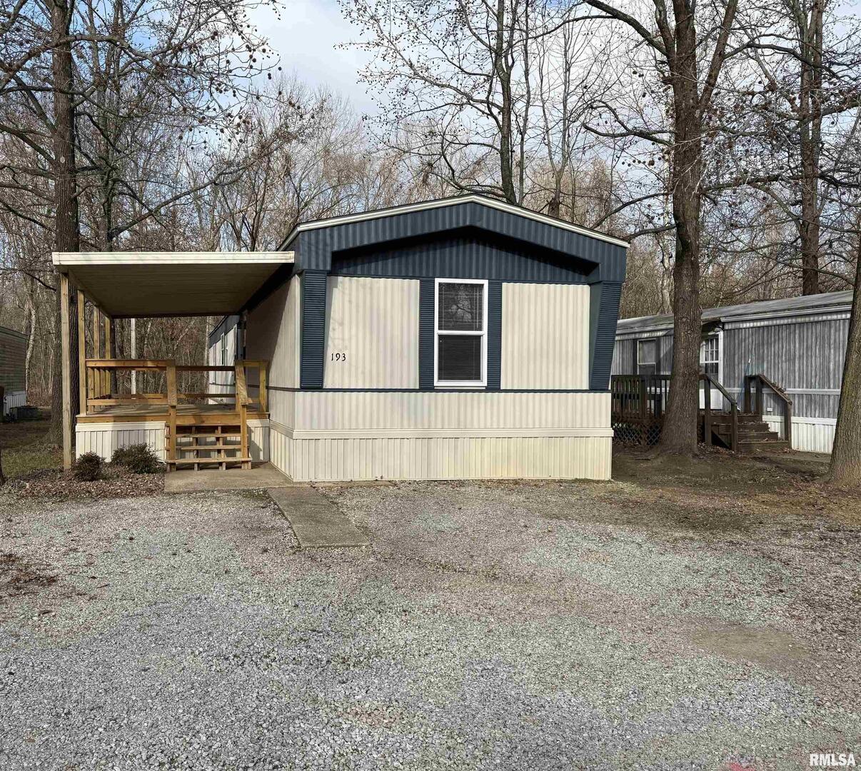 193 Oak Valley Drive Property Photo 1
