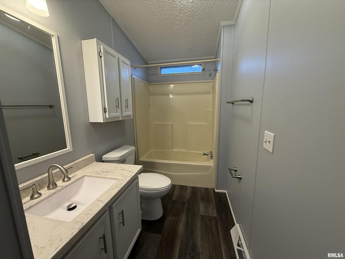 193 Oak Valley Drive Property Photo 17