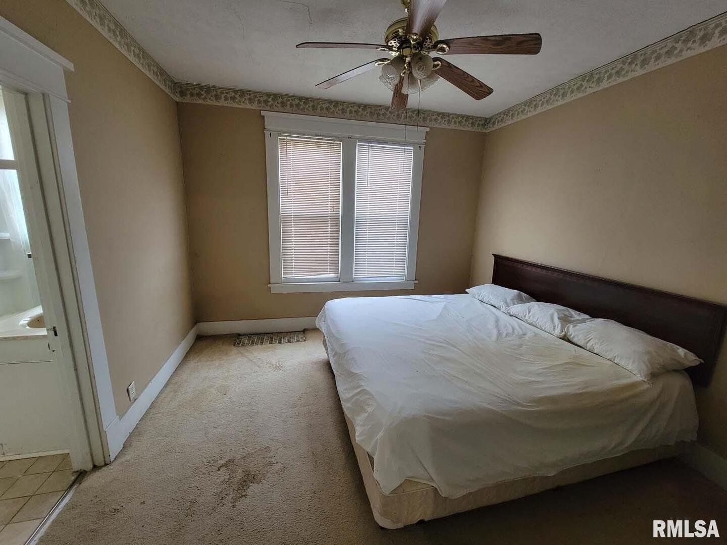 334 S Lincoln Boulevard Property Photo 16