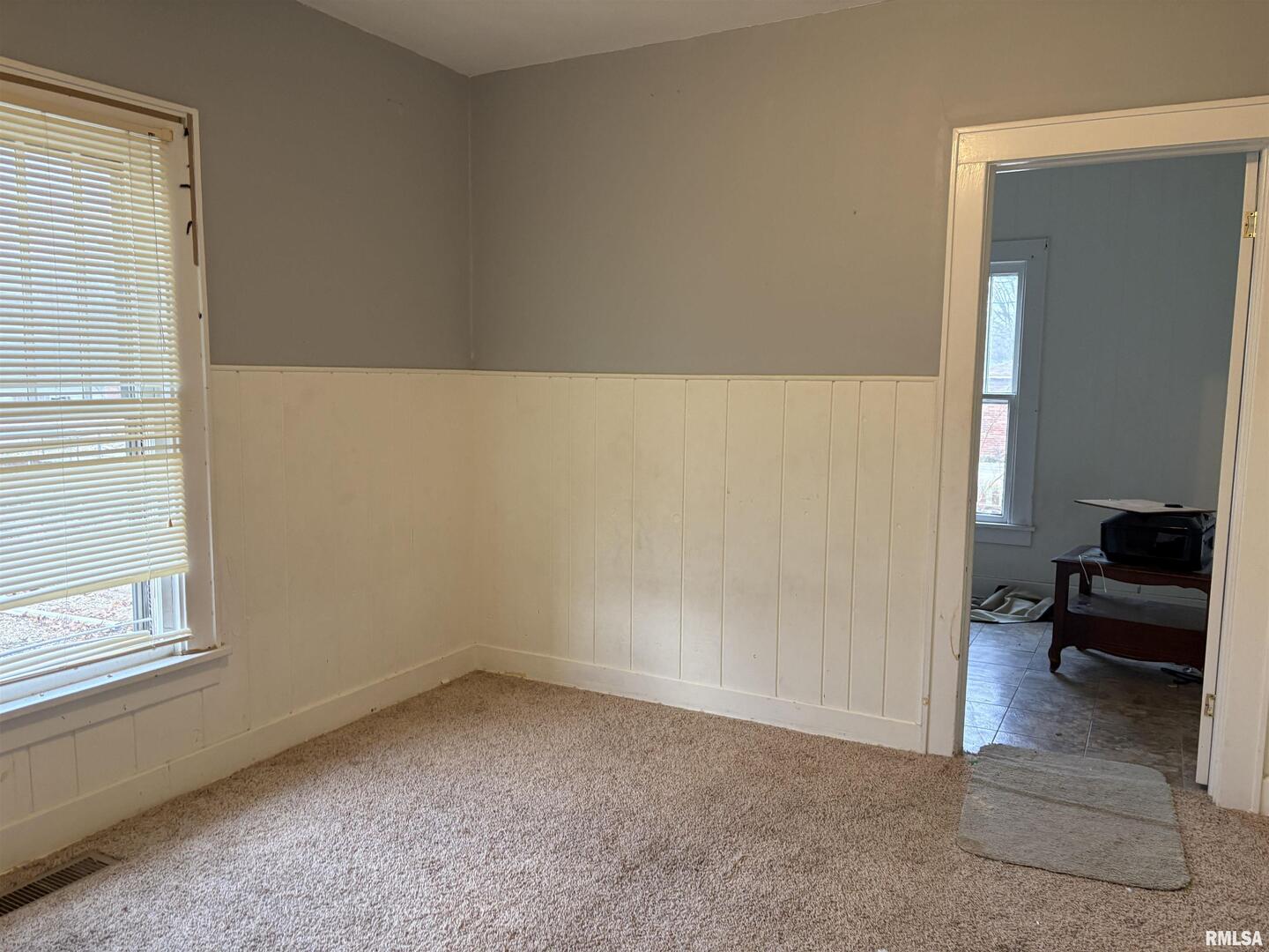 433 Linden Property Photo 10