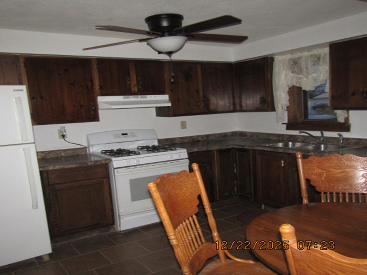 903 S Odle Street Property Photo 4