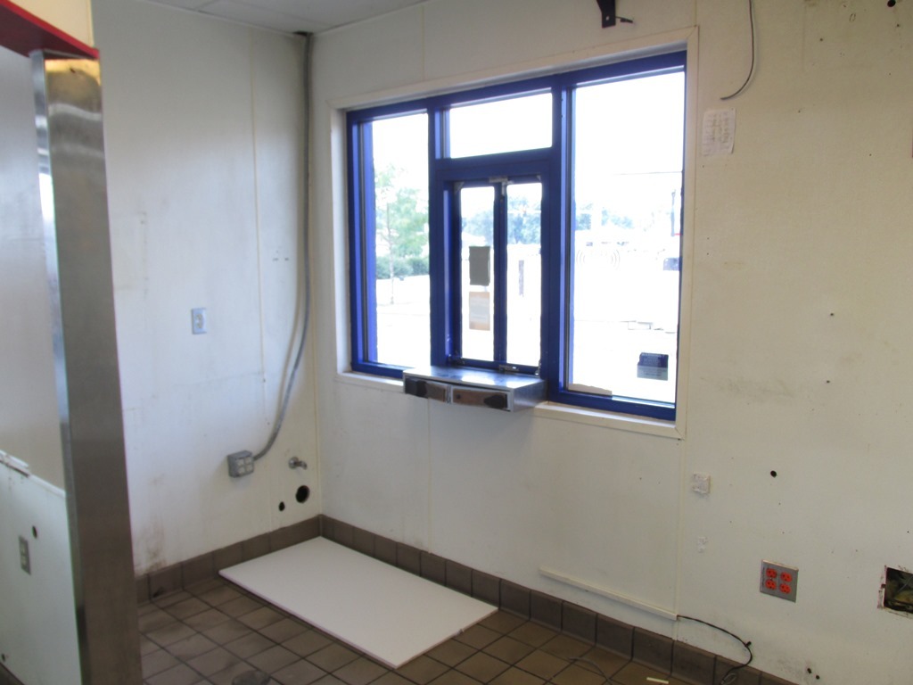 105 Ace Road Property Photo 8