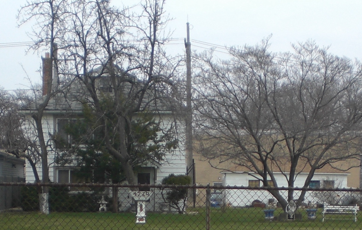 4239 Grove Avenue Property Photo