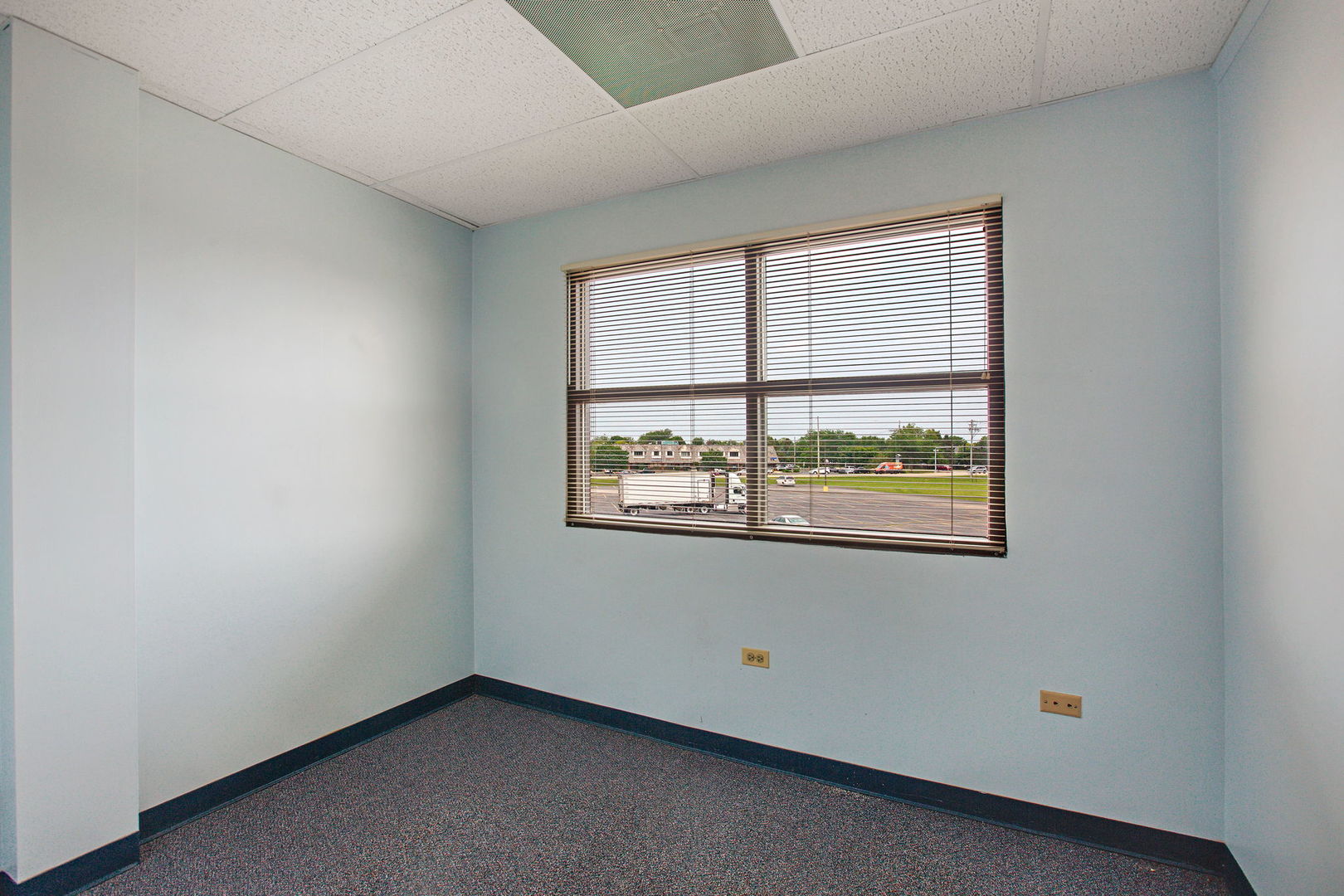 100 S Atkinson Road 202 Property Photo 16