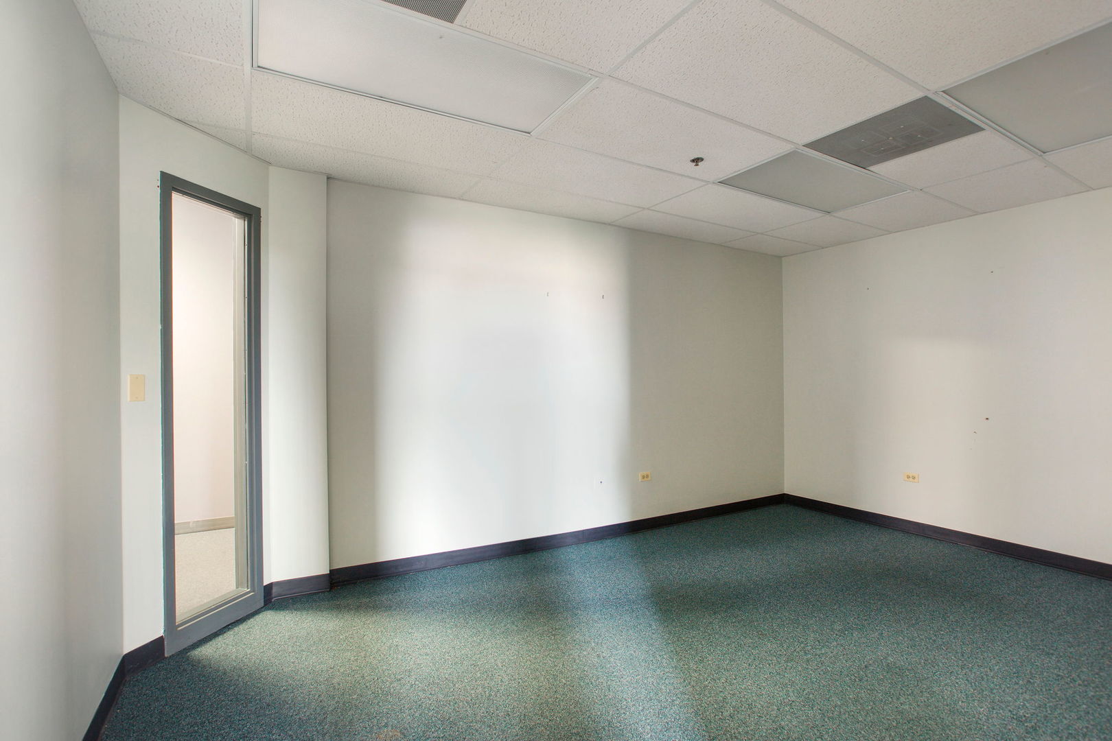 100 S Atkinson Road 203-205 Property Photo 21