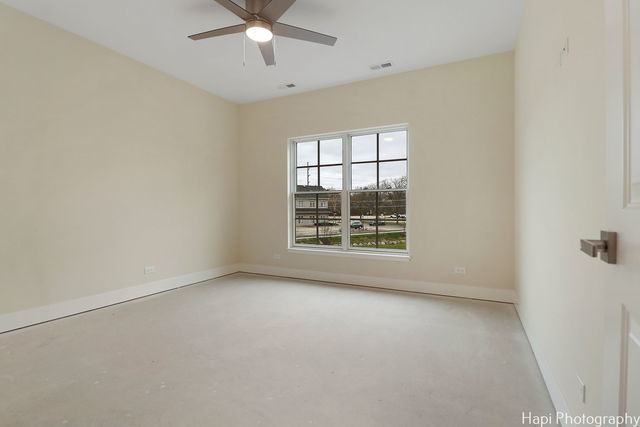 319 S Glendale Avenue 203 Property Photo 25