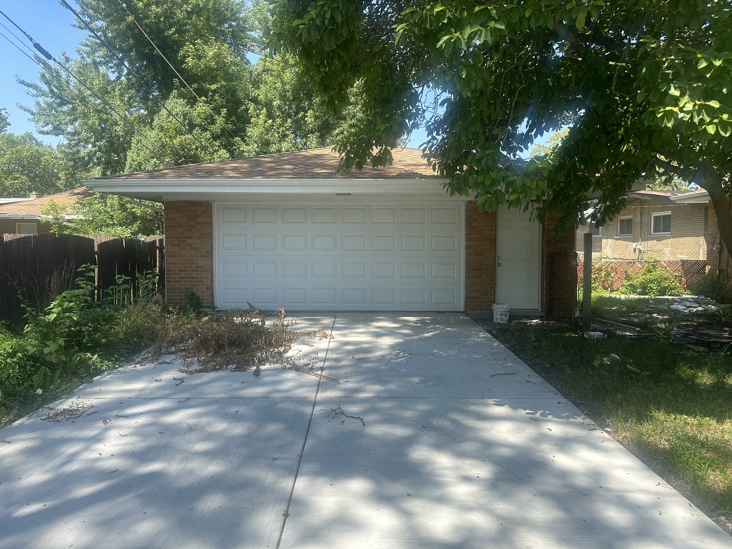 15044 Irving Avenue Property Photo 10