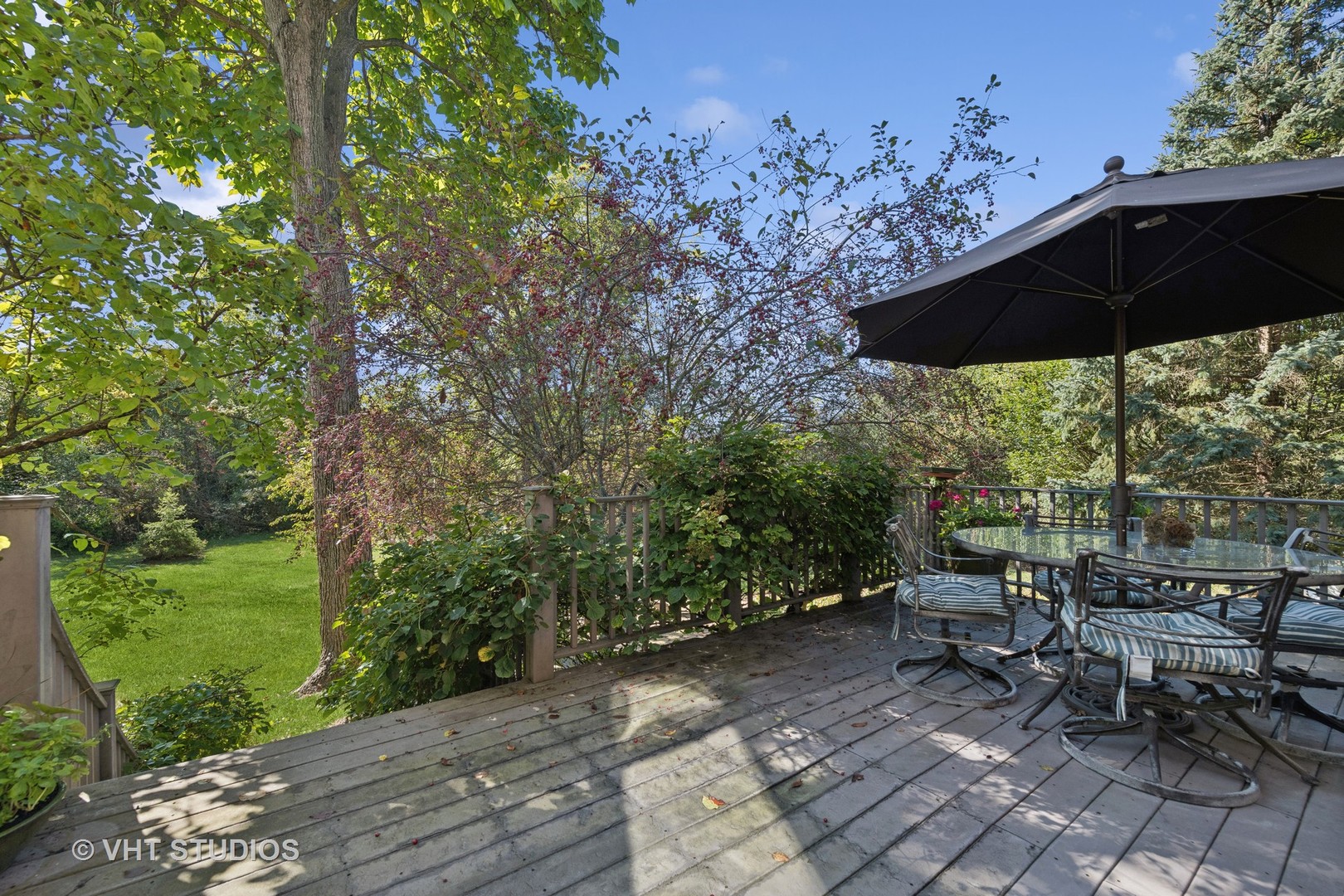 422 W County Line Road Property Photo 15