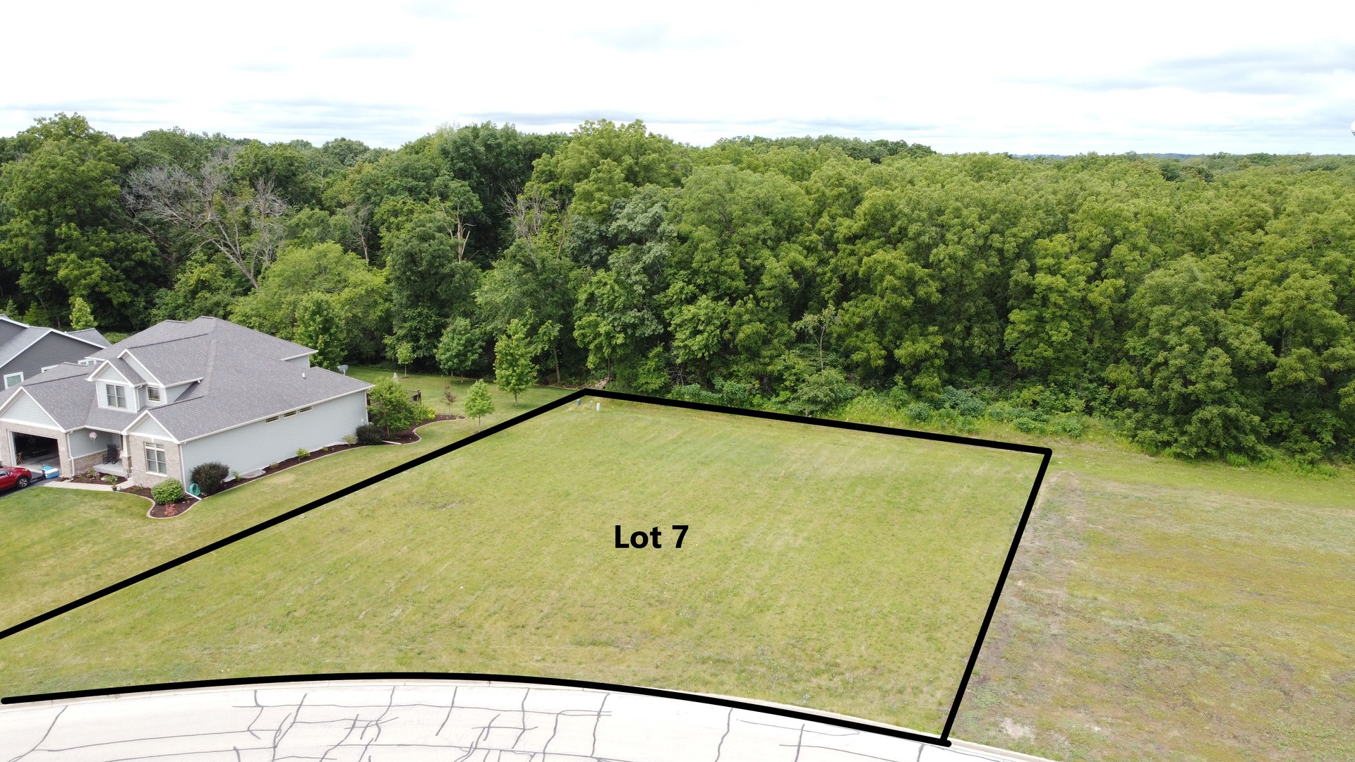 1105 Secretariat Drive Property Photo