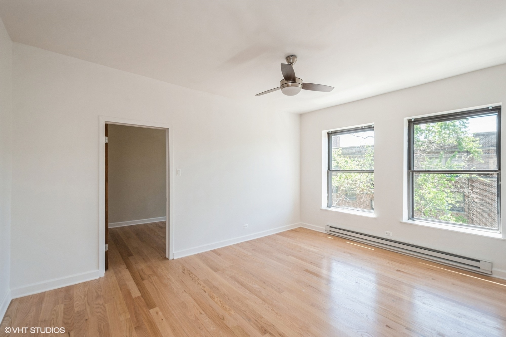 5345 S Ellis Avenue H-1 Property Photo 6