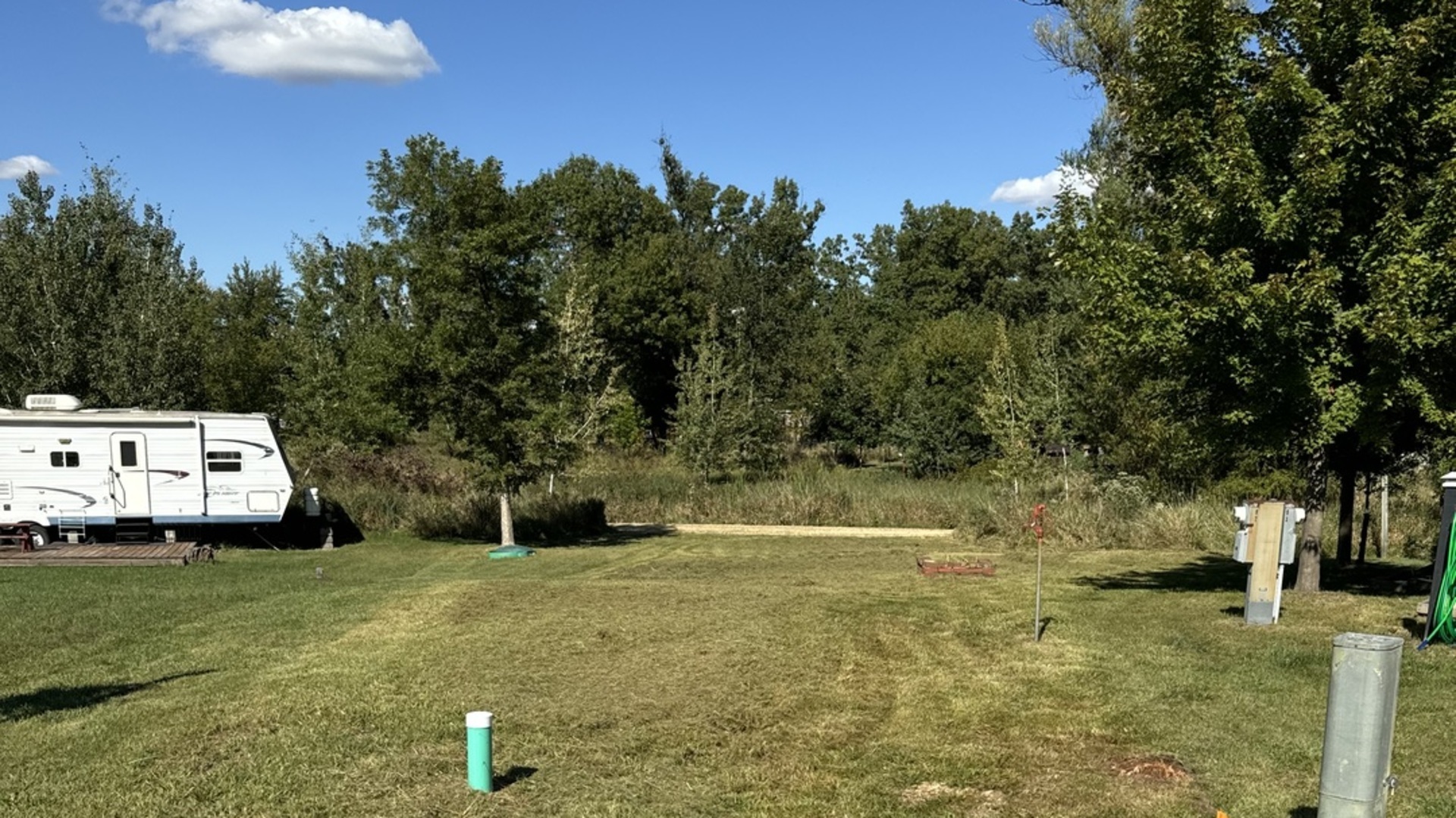 14-92 Woodhaven Lakes Property Photo 1