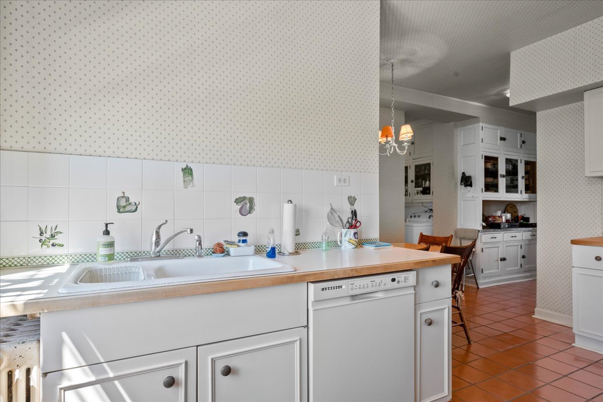 399 W Fullerton Parkway 16e Property Photo 20