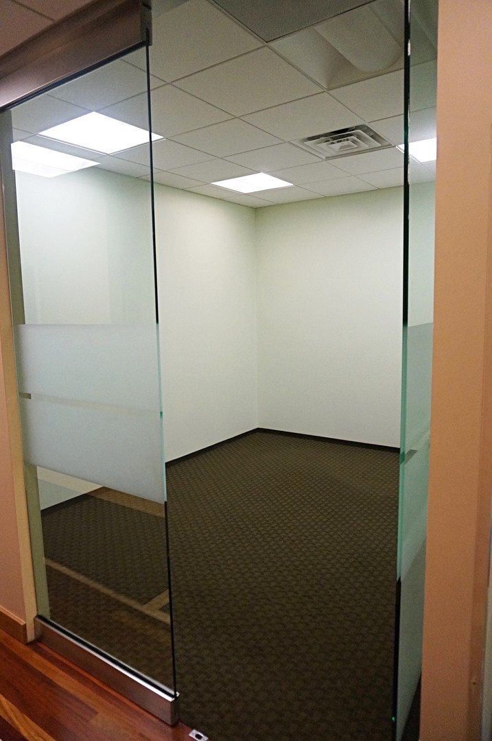 2400 Ravine Way Property Photo 6