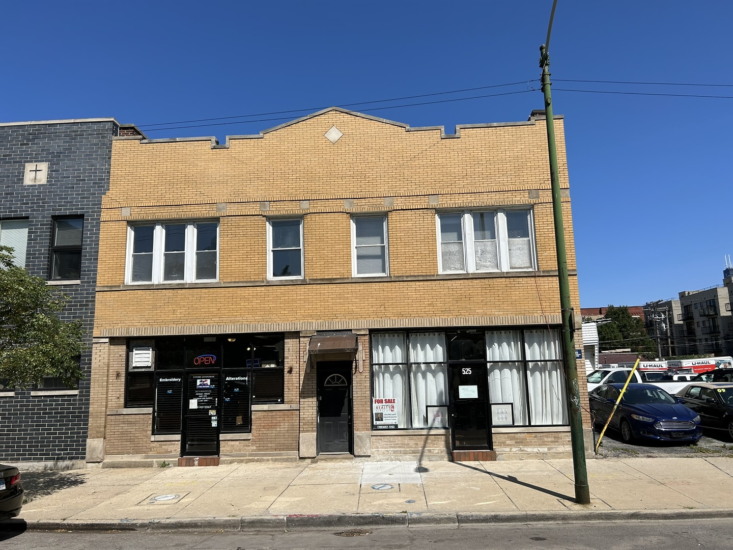527 N Ashland Ave Property Photo 1