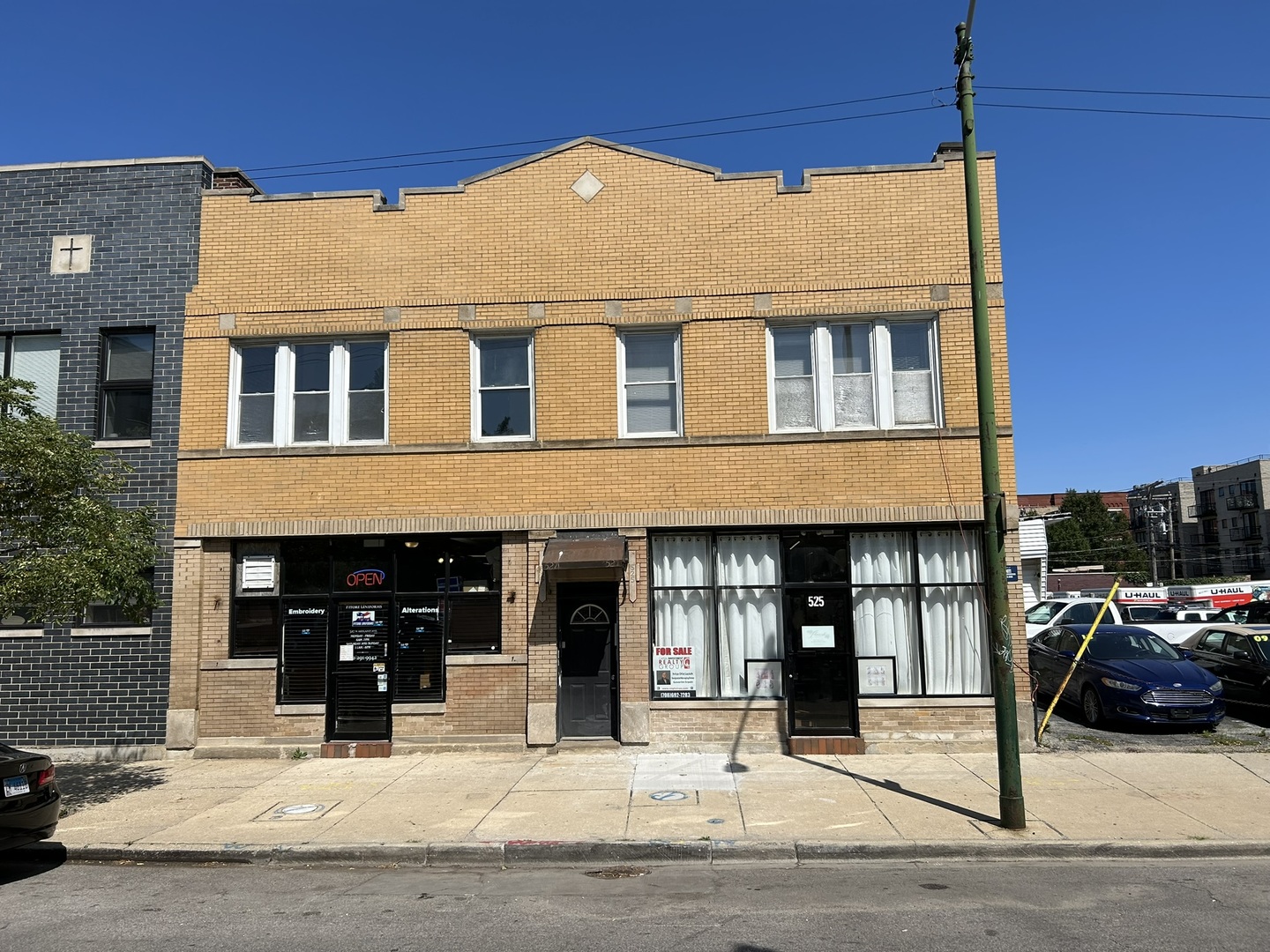 527 N Ashland Ave Property Photo 3
