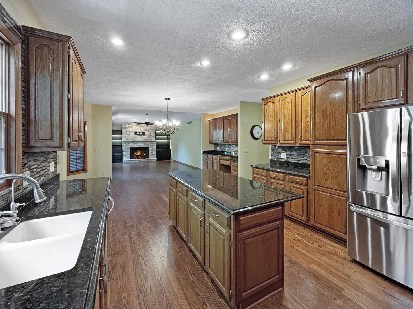 1682 Barberry Circle Property Photo 10