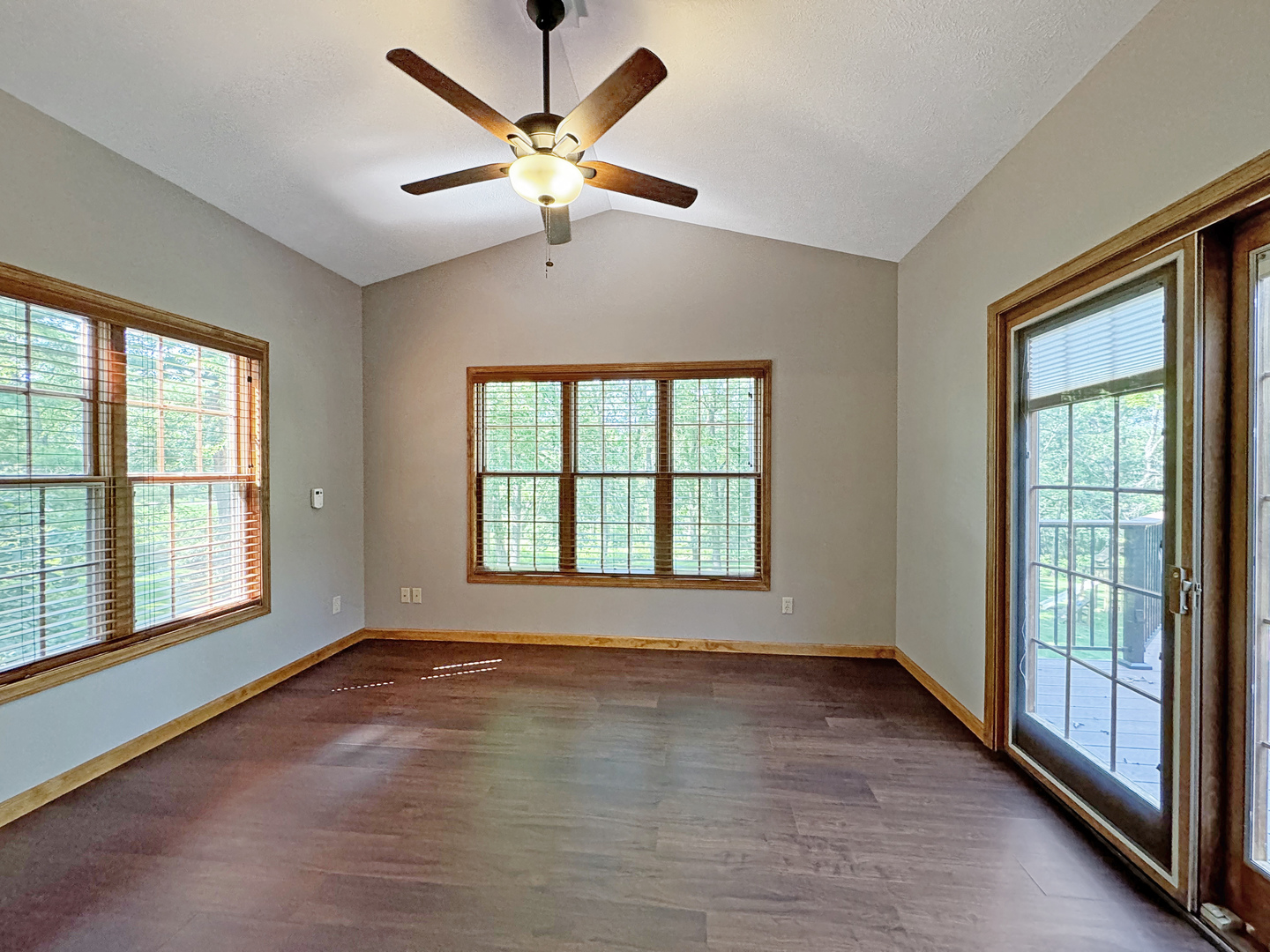 1682 Barberry Circle Property Photo 25