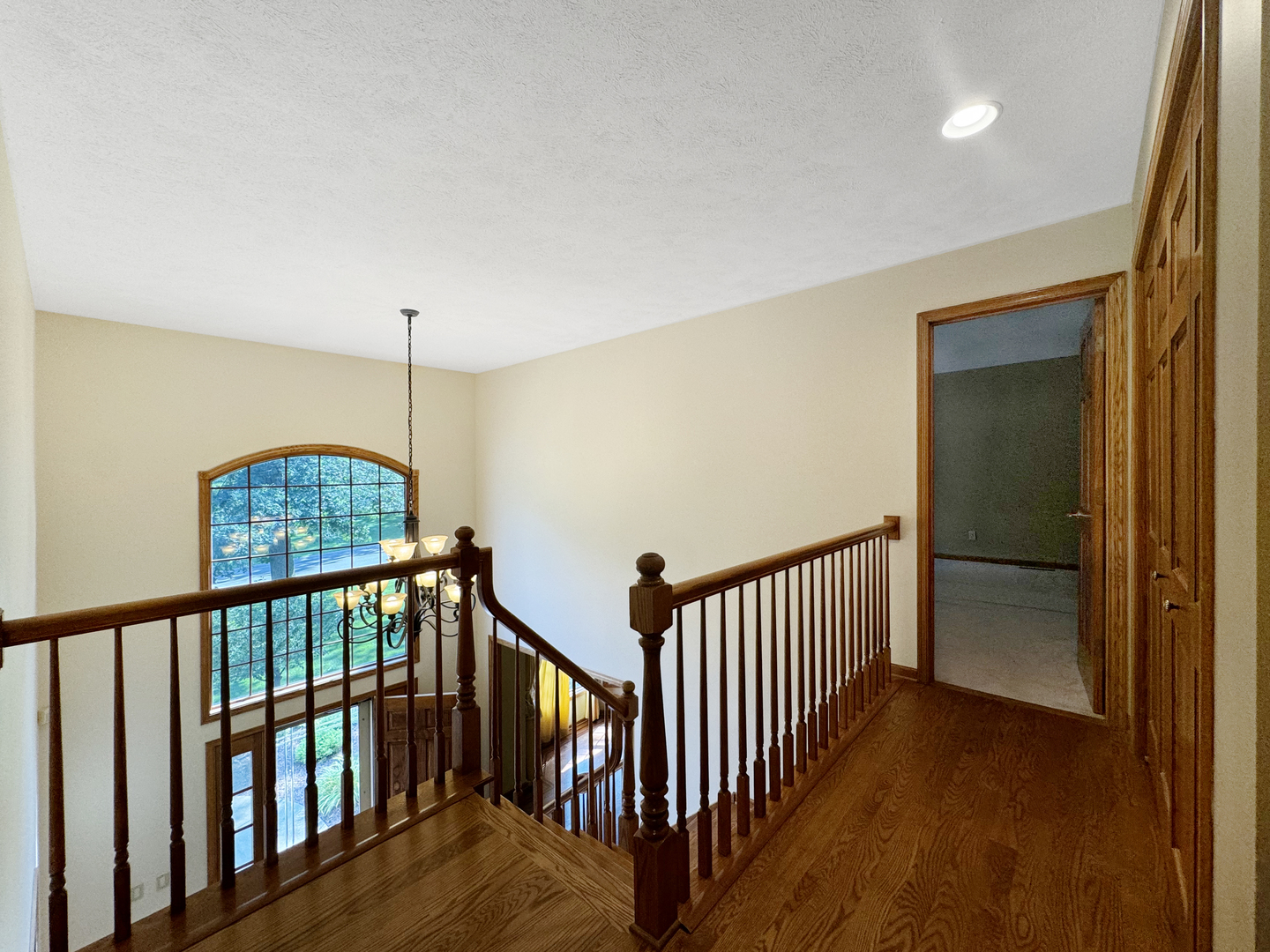 1682 Barberry Circle Property Photo 33