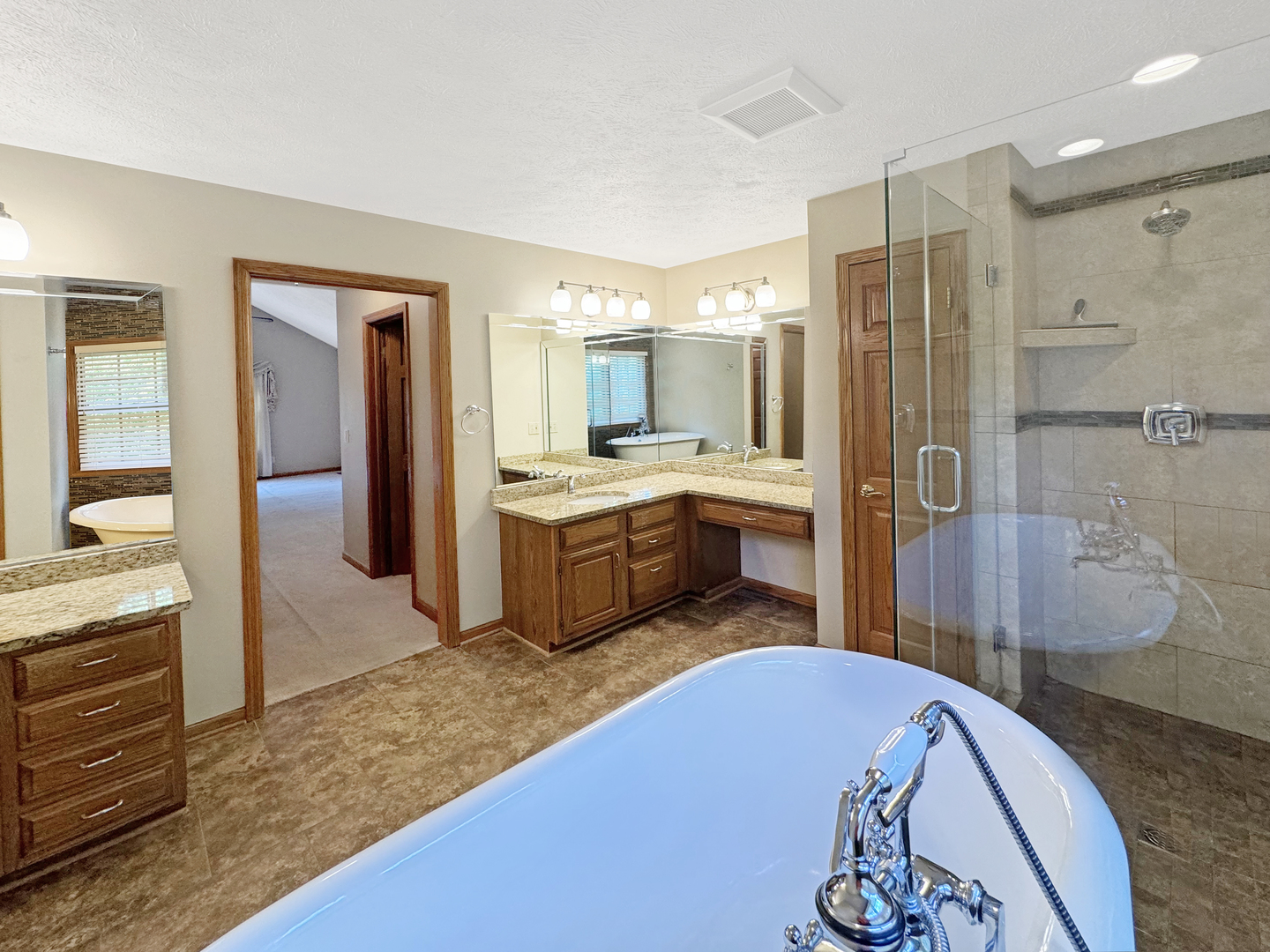 1682 Barberry Circle Property Photo 37