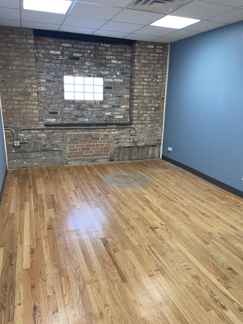 4210 W Irving Park Road Property Photo 4