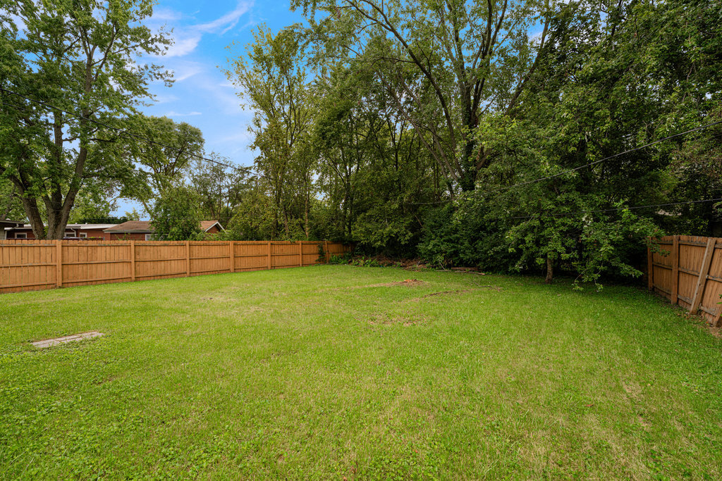 490 Shabbona Drive Property Photo 2